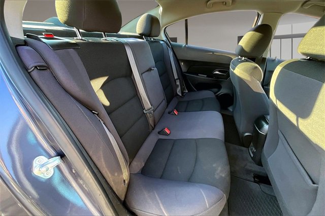 Used 2014 Chevrolet Cruze LT image 22