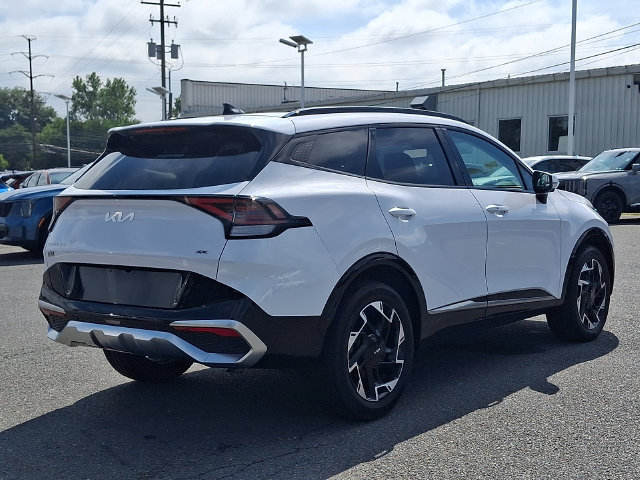 Used 2025 Kia Sportage SX AWD/4WD image 4