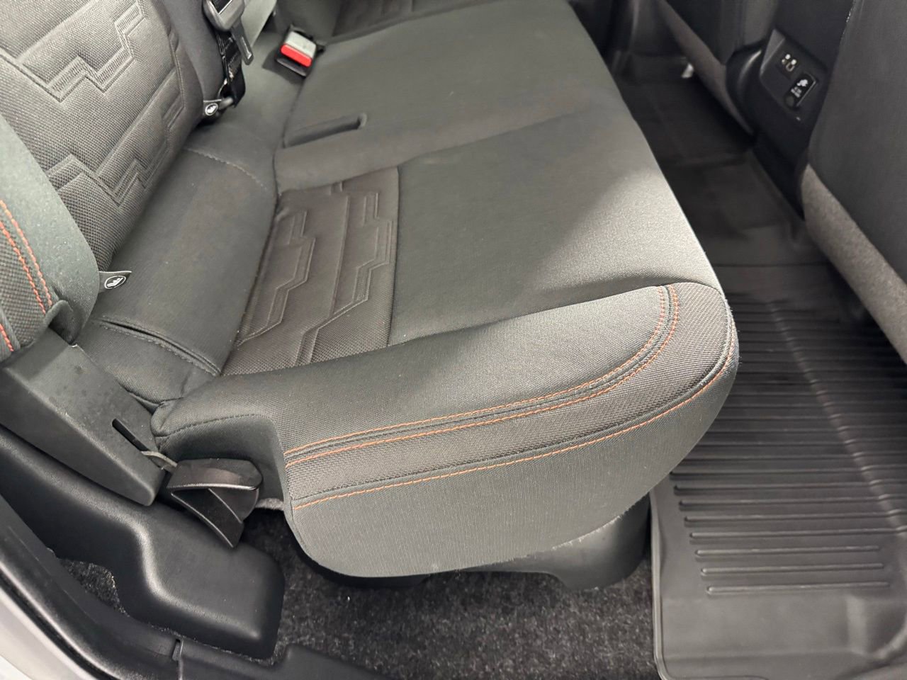 Used 2022 Nissan Frontier Pro-X image 27