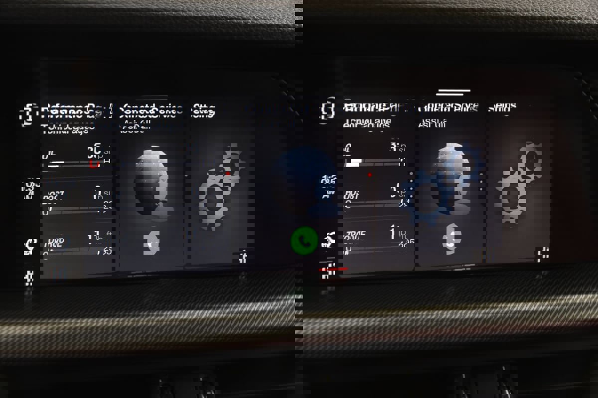 Used 2020 Alfa Romeo Stelvio Ti Sport w/ Quick Order Package 22S Sport image 36