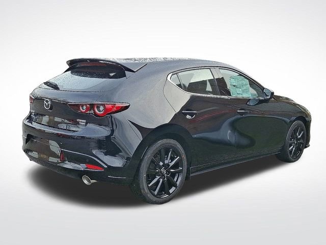 New 2026 MAZDA MAZDA3 Hatchback w/Premium Plus Pkg image 7
