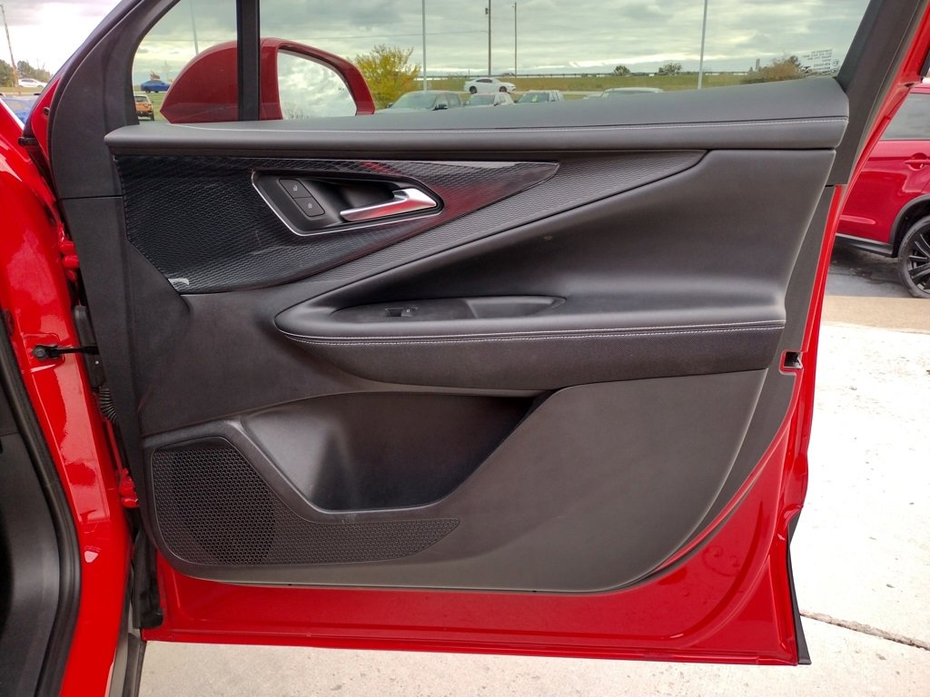 Used 2024 Chevrolet Blazer EV LT image 26