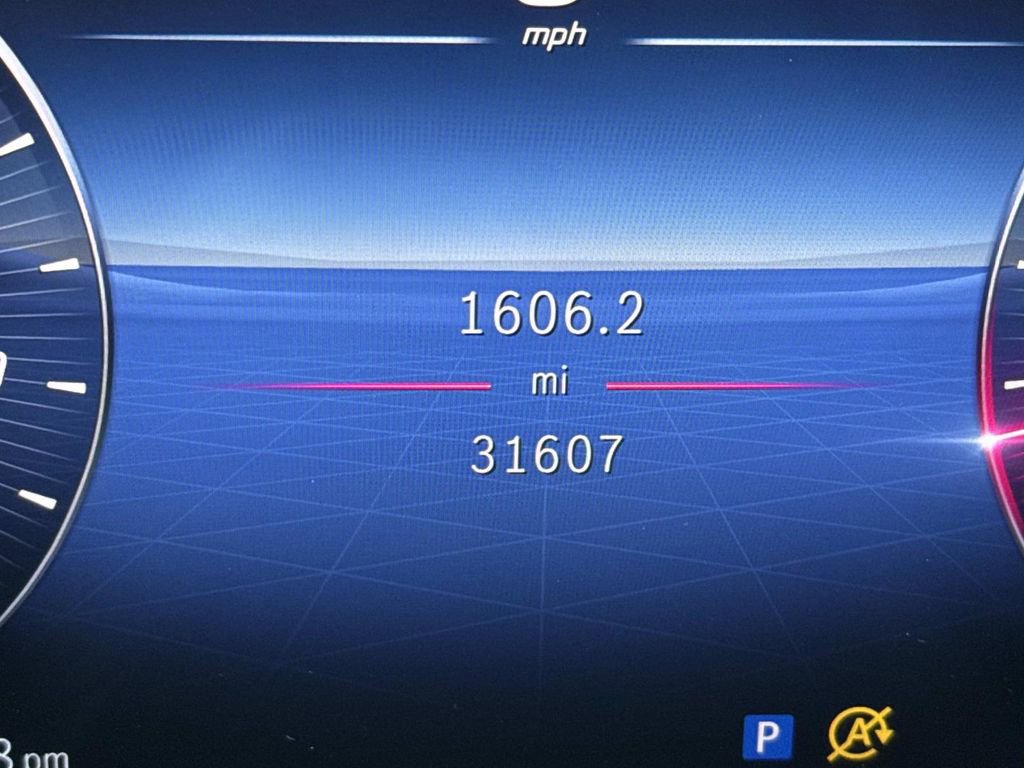 Used 2023 Mercedes-Benz GLC 300 image 26