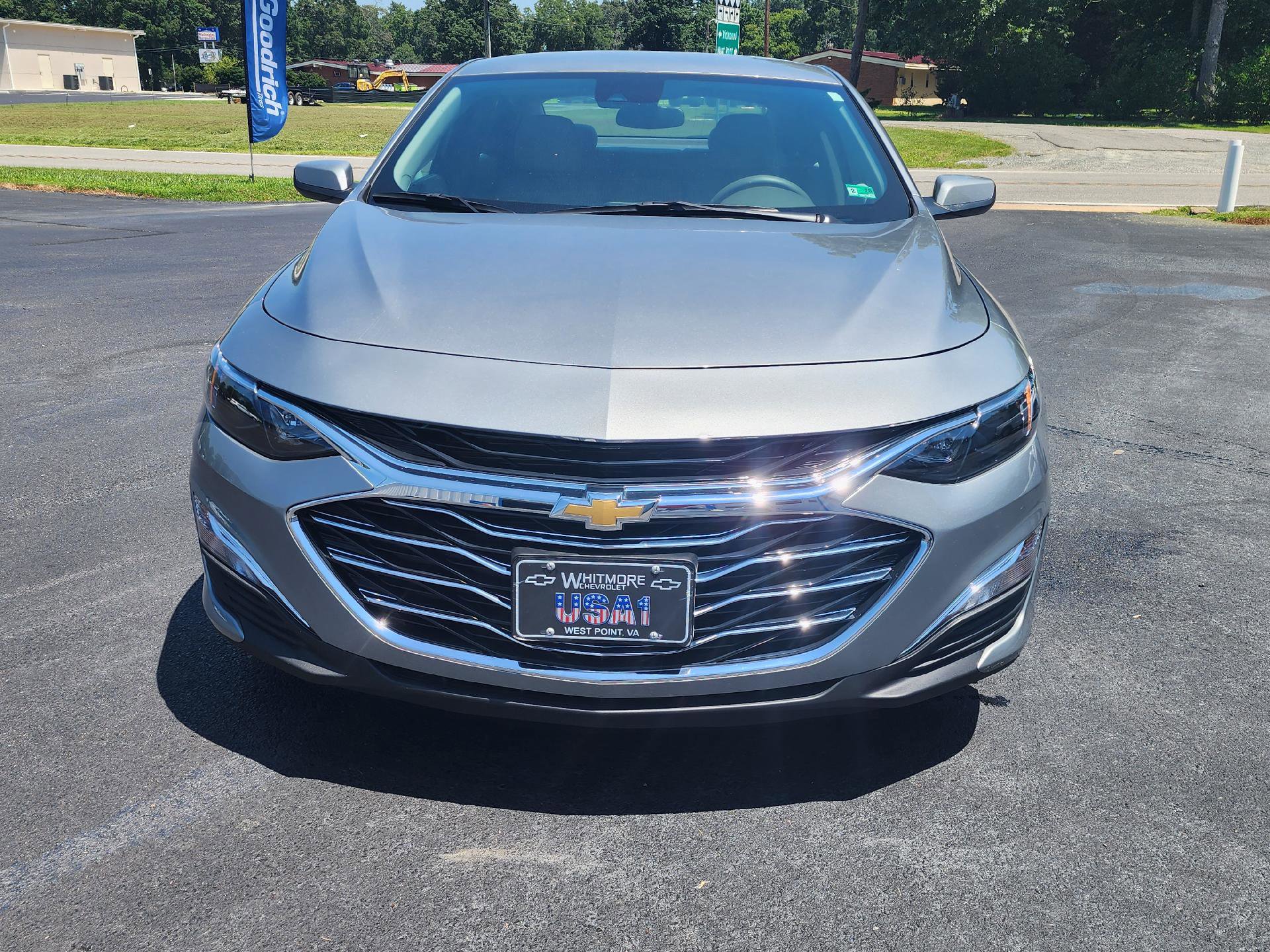 New 2025 Chevrolet Malibu LS image 4