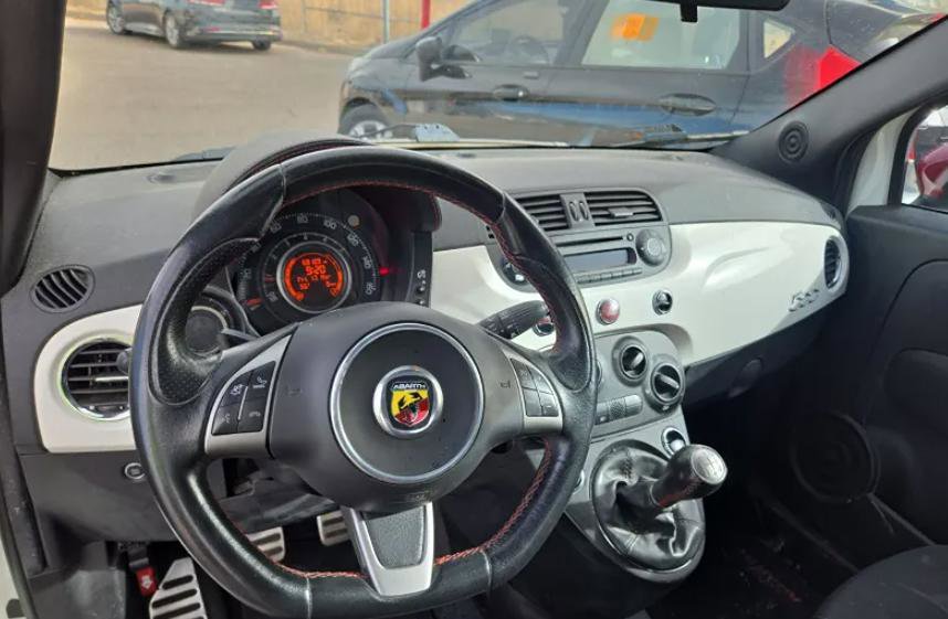 Used 2013 FIAT 500 Abarth image 5