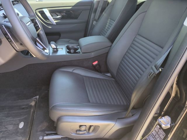Used 2025 Land Rover Discovery Sport S image 12