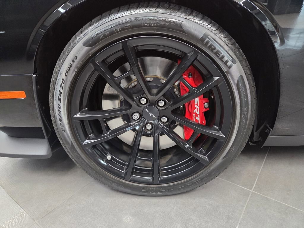 Used 2023 Dodge Challenger SRT Hellcat RWD image 4