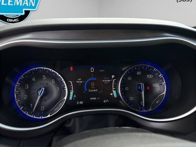 Used 2024 Chrysler Pacifica Touring-L FWD image 11