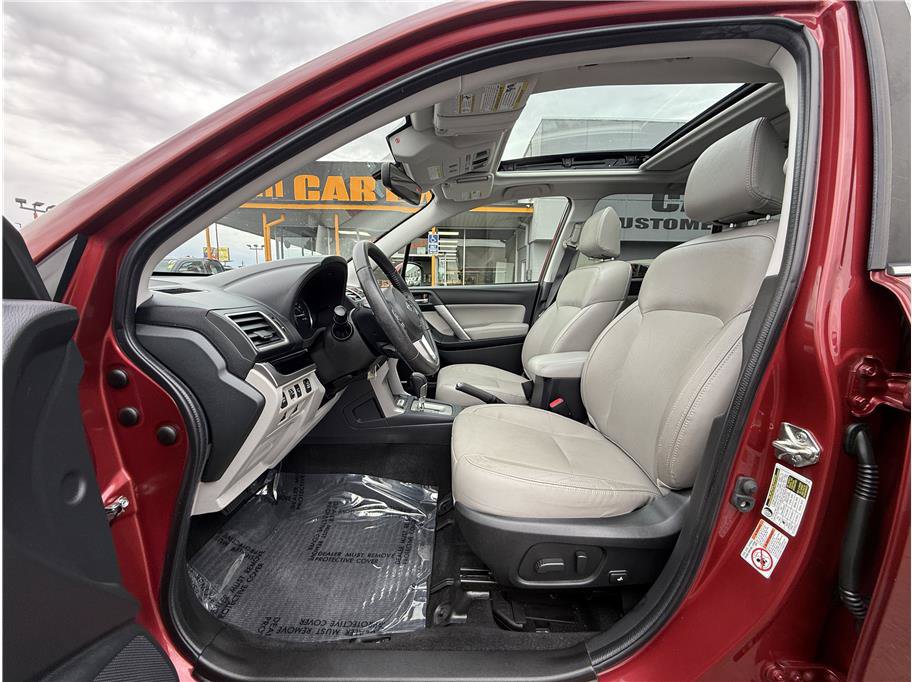 Used 2018 Subaru Forester 2.5i Limited AWD/4WD image 8