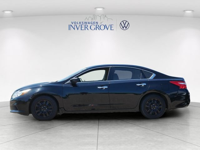 Used 2016 Nissan Altima 2.5 S w/ Power Driver Seat Package FWD image 4