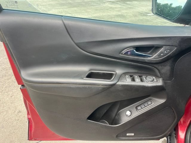 Used 2018 Chevrolet Equinox Premier FWD image 12
