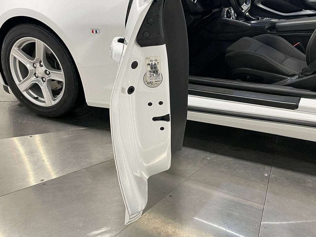 Used 2019 Chevrolet Camaro LT RWD image 65