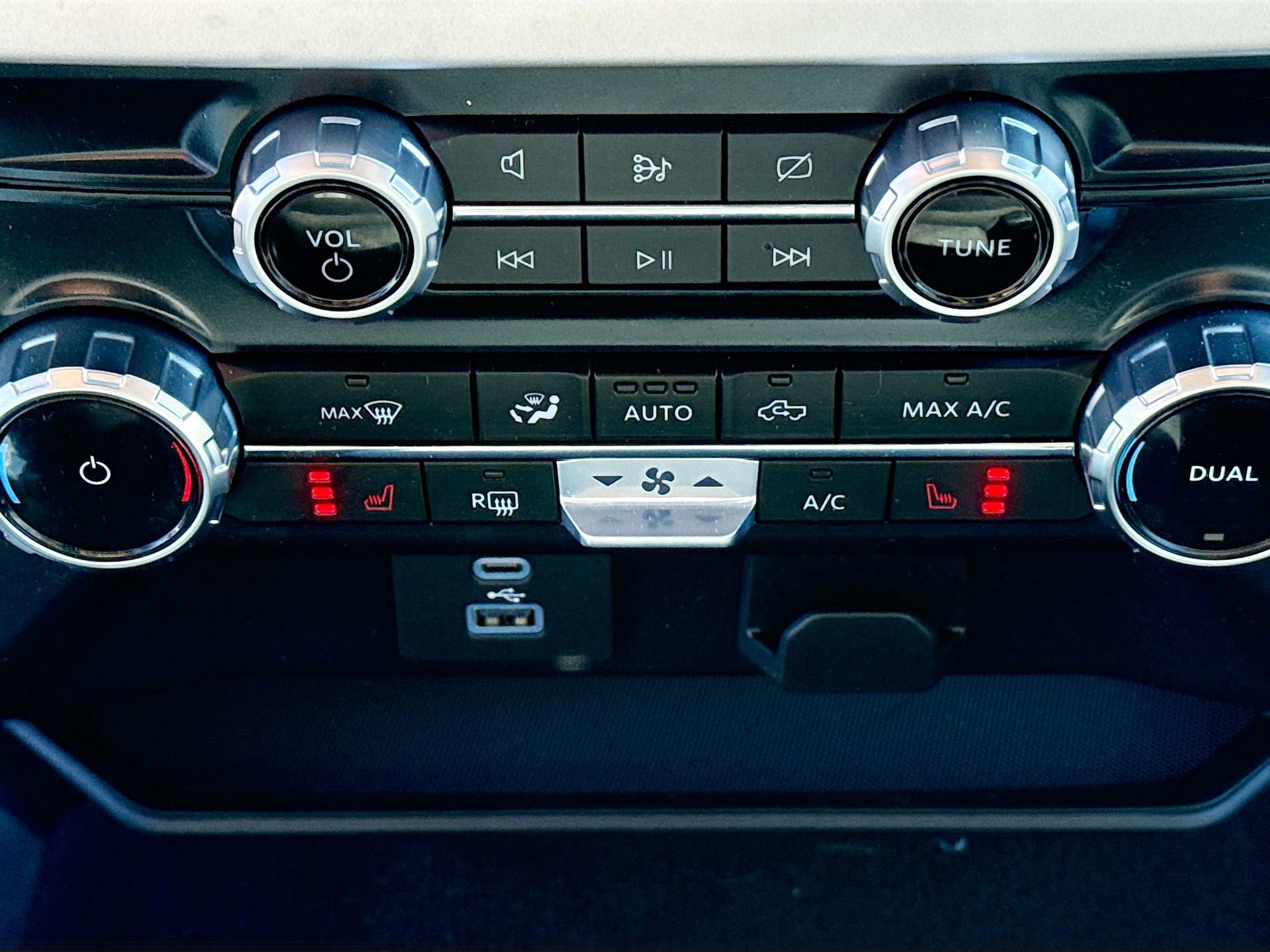 Used 2023 Ford F150 XLT w/ Equipment Group 302A High image 25