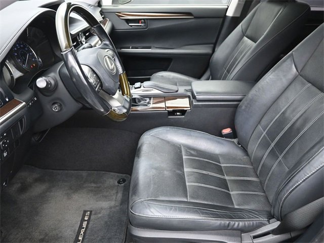 Used 2017 Lexus ES 350 w/ Luxury Package image 18