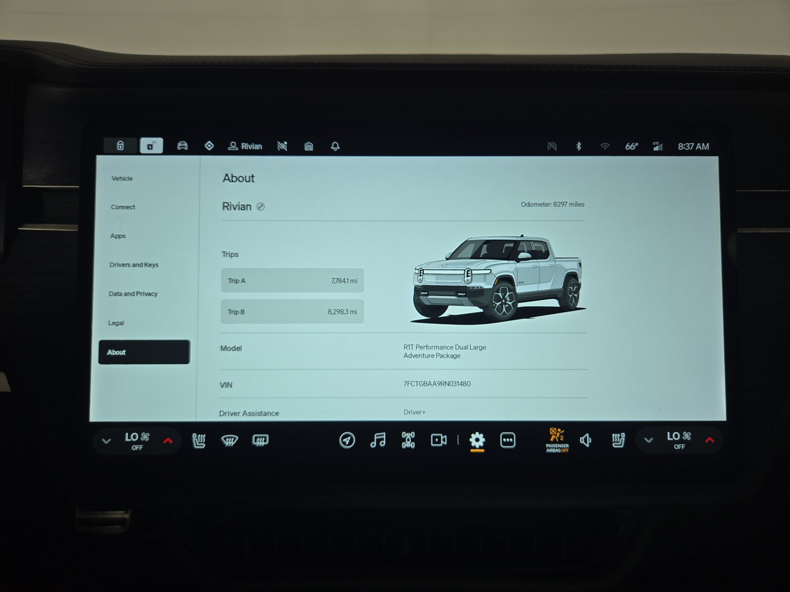 Used 2024 Rivian R1T Adventure AWD/4WD image 27