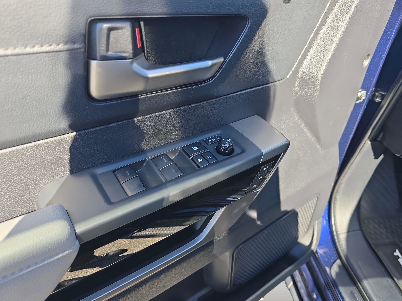 Used 2022 Toyota Tundra Limited image 22