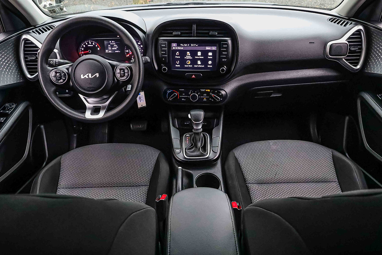 Certified 2022 Kia Soul LX w/ Technology Package image 21