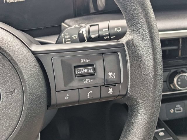 Used 2025 Nissan Kicks S FWD image 23