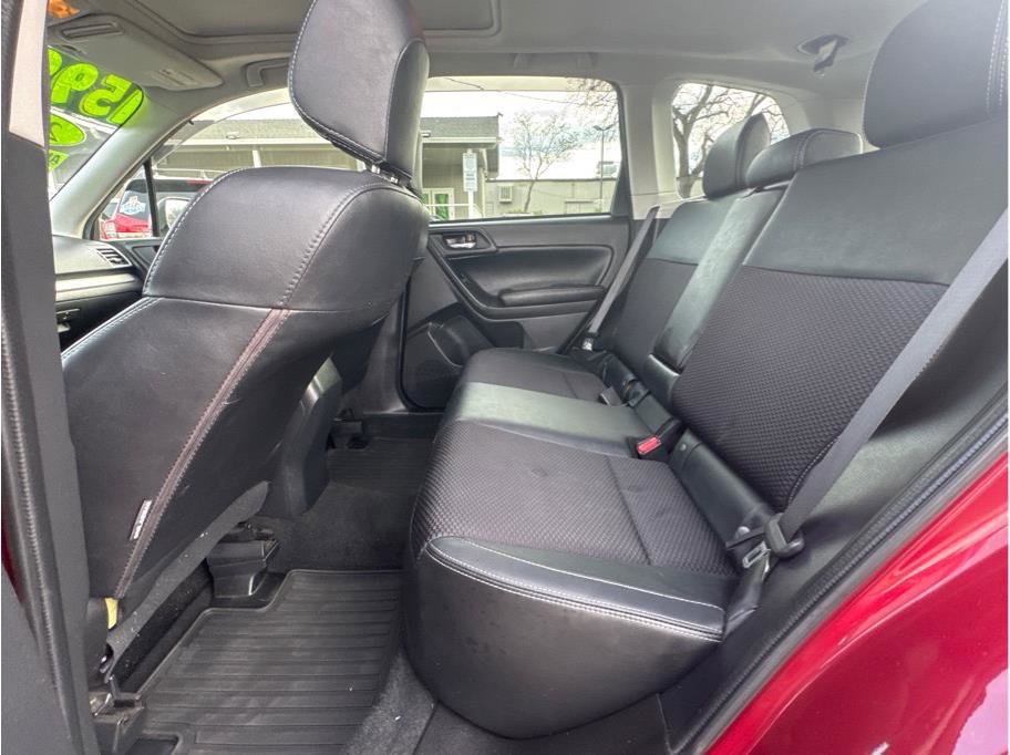 Used 2018 Subaru Forester 2.0XT Premium image 12