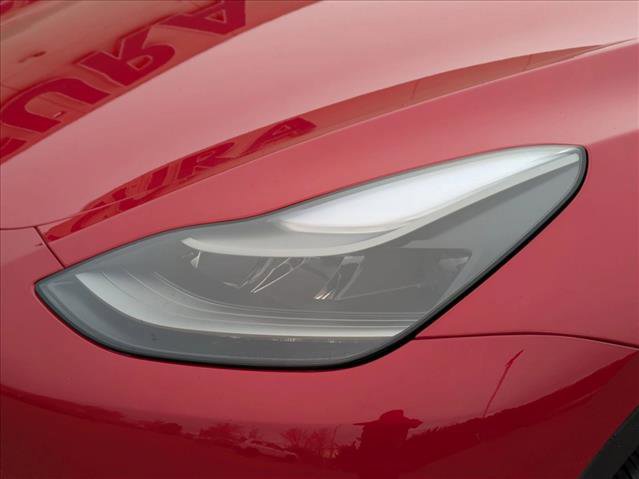 Used 2023 Tesla Model Y Long Range image 9