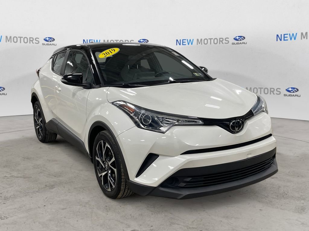 Used 2019 Toyota C-HR XLE image 7