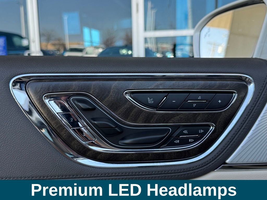 Used 2020 Lincoln Continental Reserve w/ Luxury Package image 20