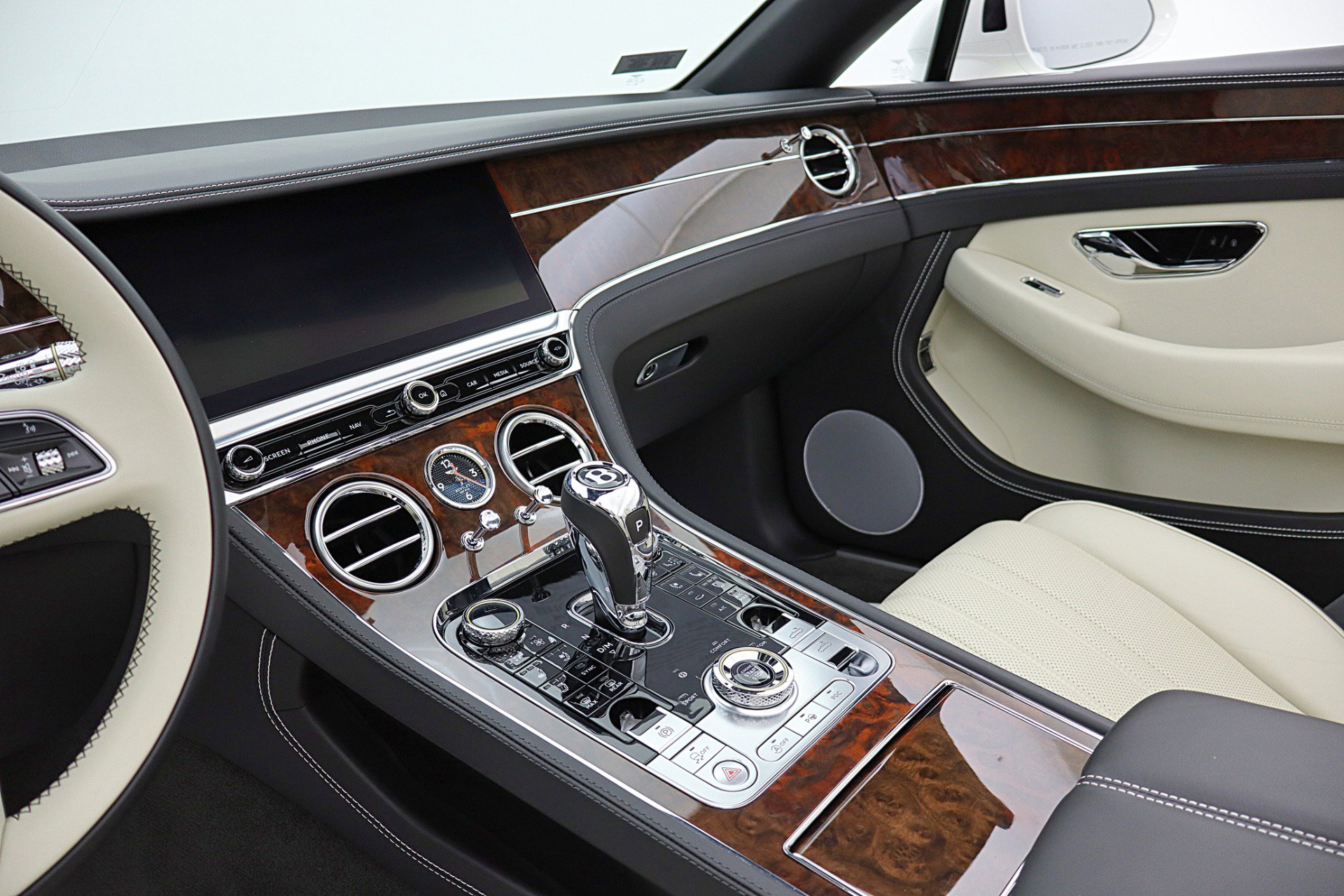 Certified 2021 Bentley Continental GT AWD/4WD image 48