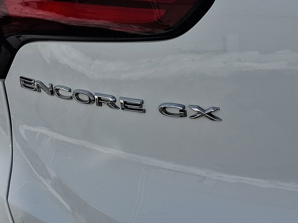 Used 2021 Buick Encore GX Select image 28