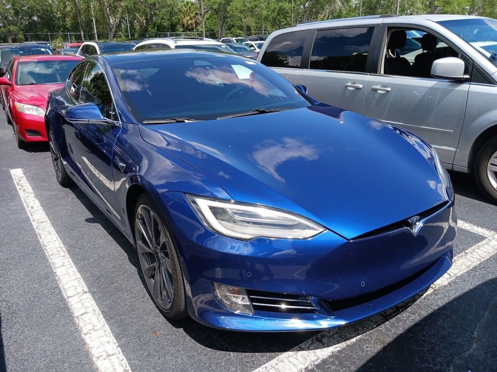 Used 2020 Tesla Model S Long Range AWD/4WD image 2