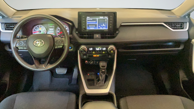 Used 2020 Toyota RAV4 XLE FWD image 9