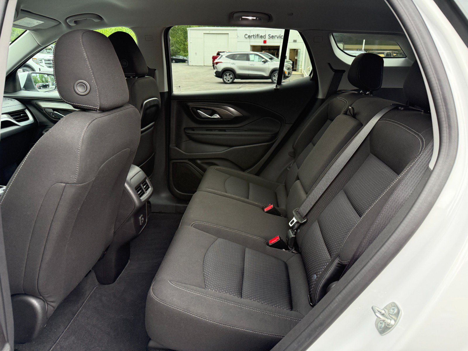 Certified 2024 GMC Terrain SLE w/ Driver Convenience Package AWD/4WD image 16