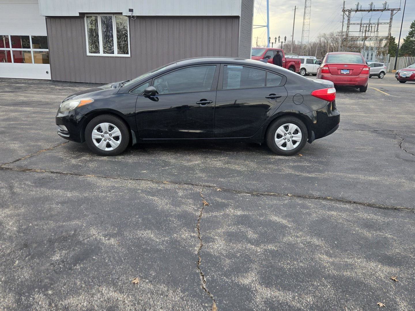 Used 2014 Kia Forte LX image 2