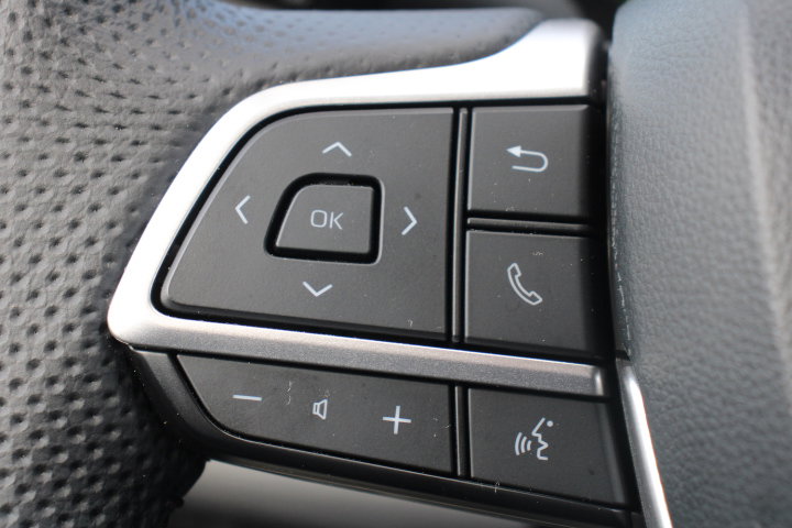 Certified 2025 Toyota Sienna Limited image 25