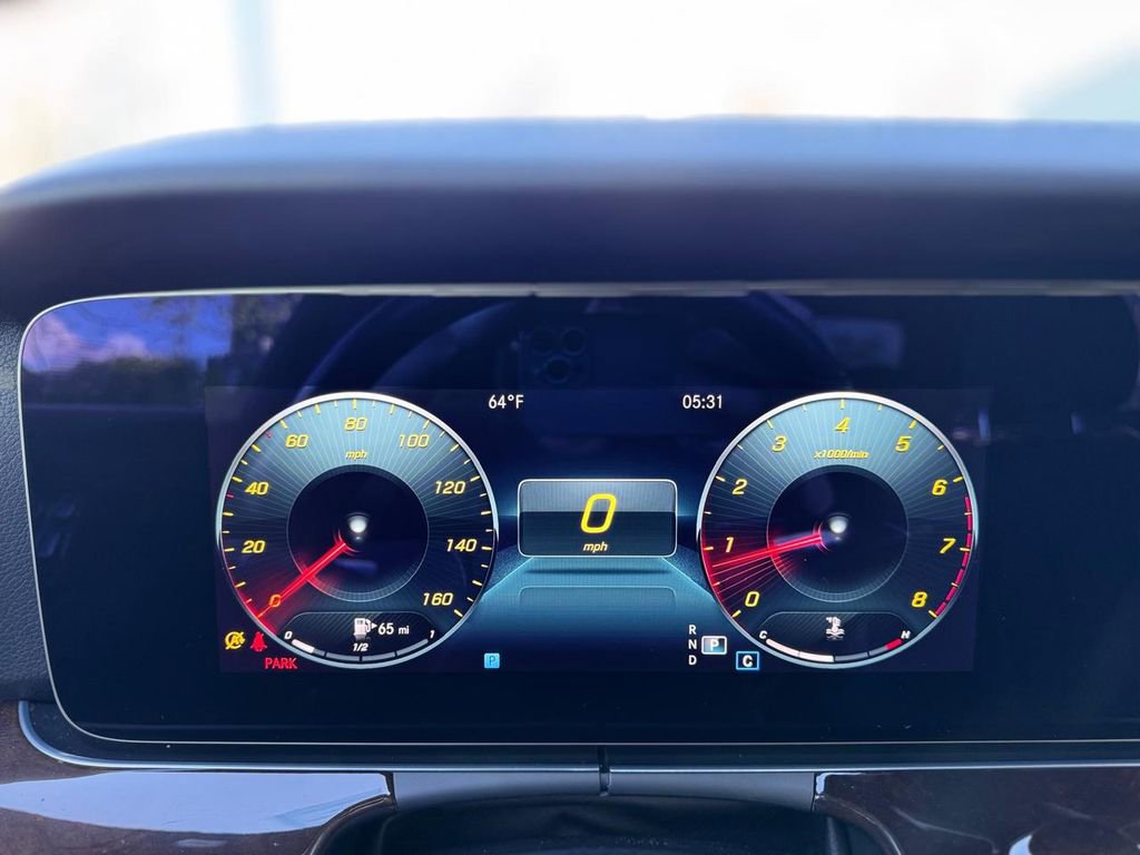 Used 2022 Mercedes-Benz E 350 4MATIC Sedan image 14
