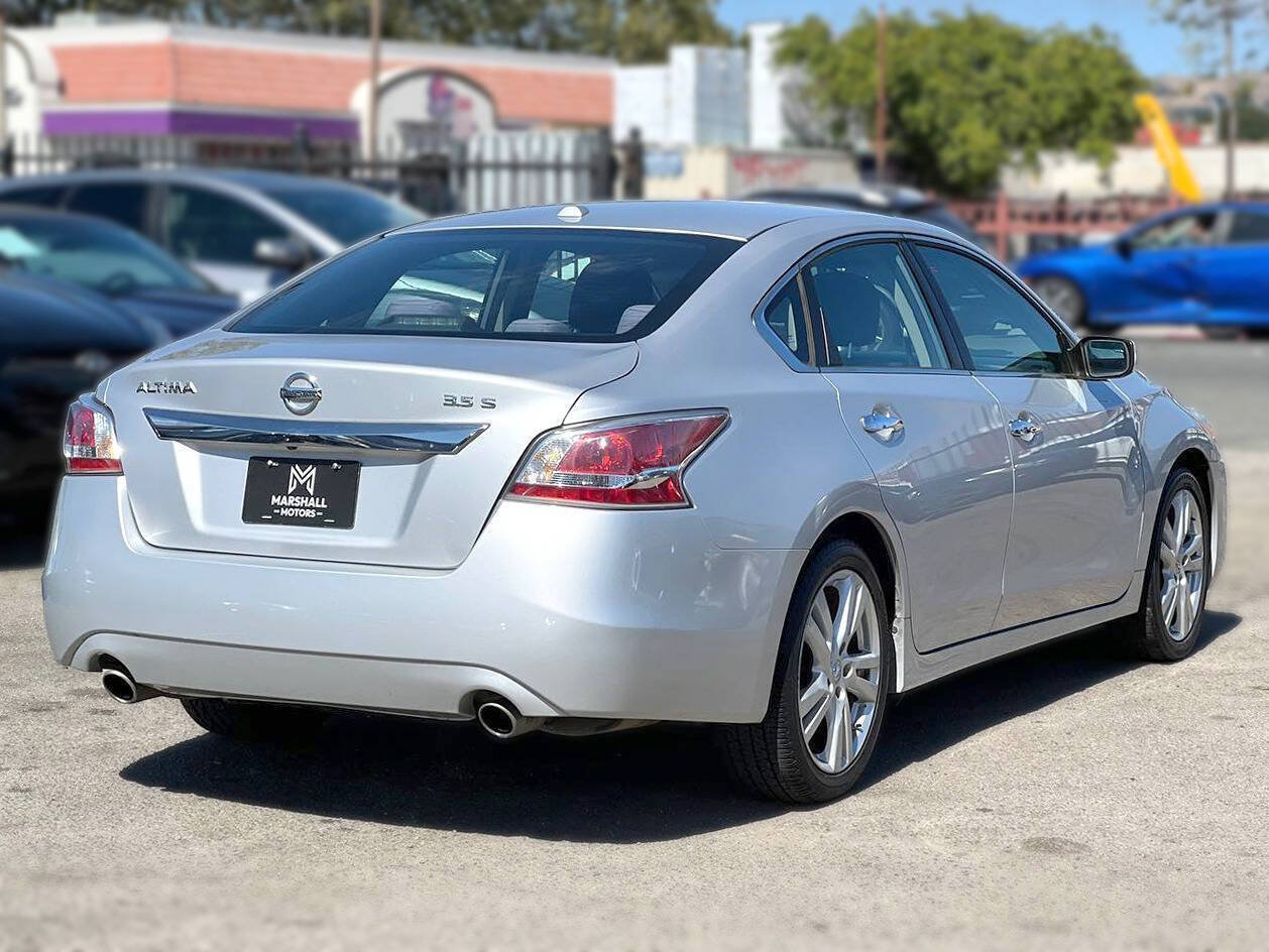 Used 2014 Nissan Altima 3.5 S FWD image 4