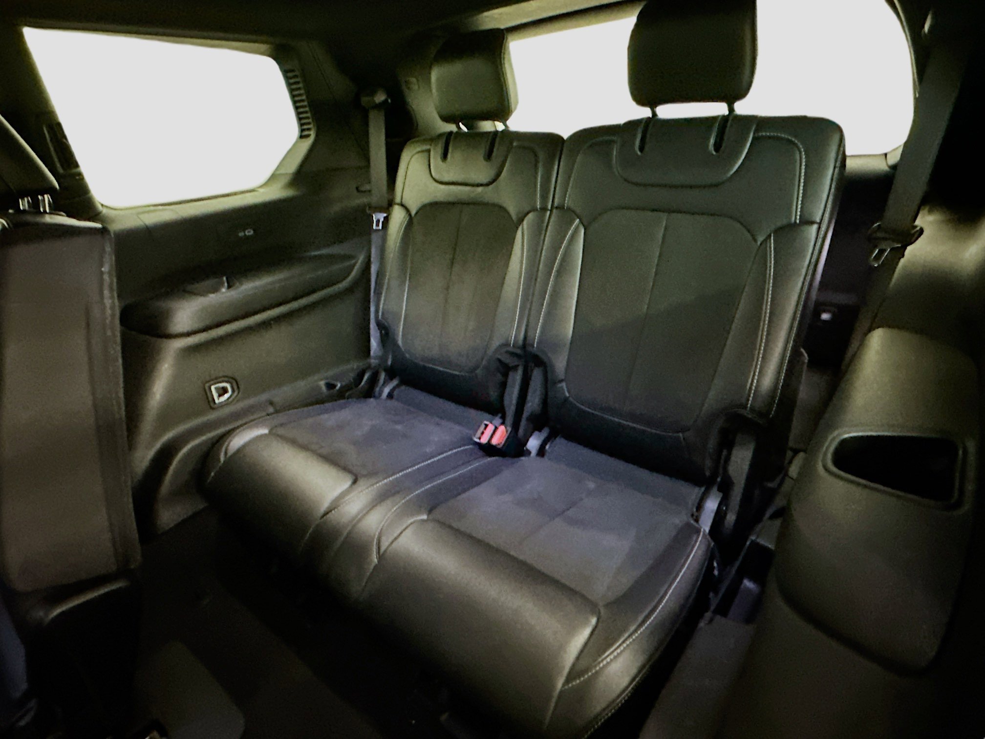 Used 2024 Jeep Grand Cherokee L Laredo image 29