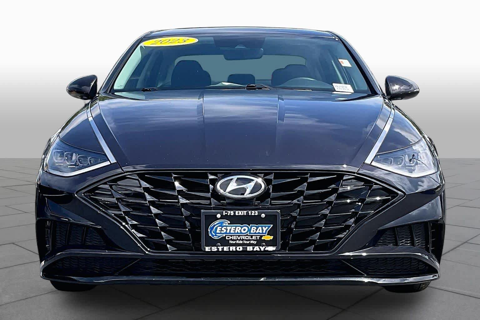 Used 2023 Hyundai Sonata SEL FWD image 4