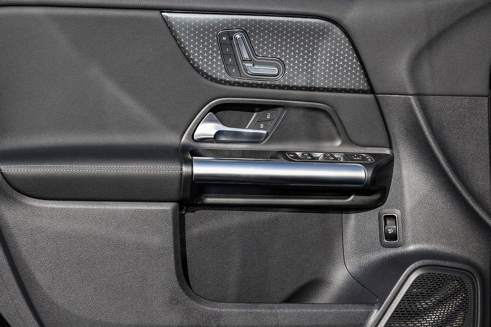 Certified 2025 Mercedes-Benz GLA 250 GLA 250 image 20