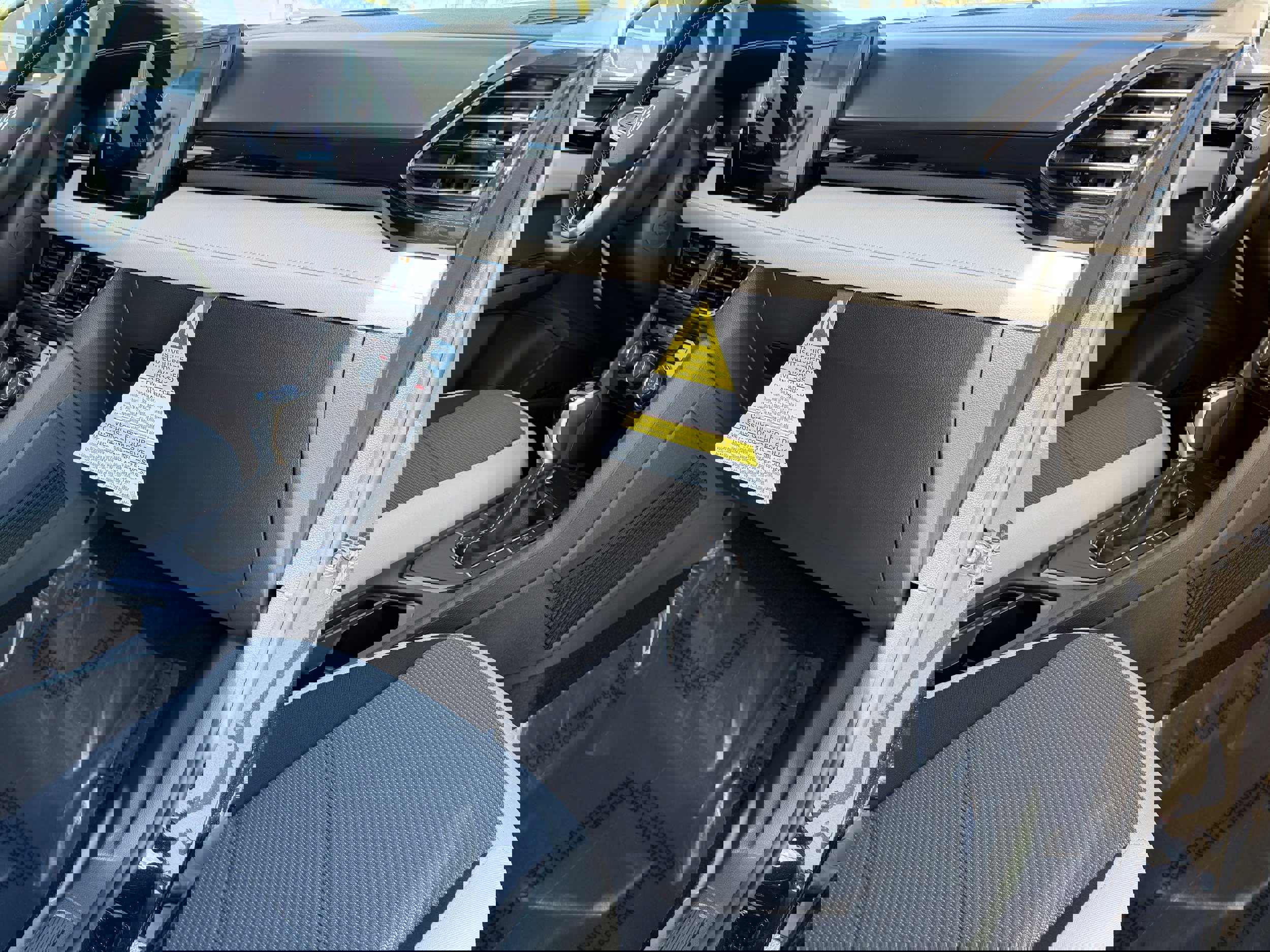 New 2026 Volkswagen Taos S image 10