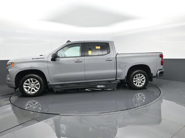 Used 2024 Chevrolet Silverado 1500 RST AWD/4WD image 5
