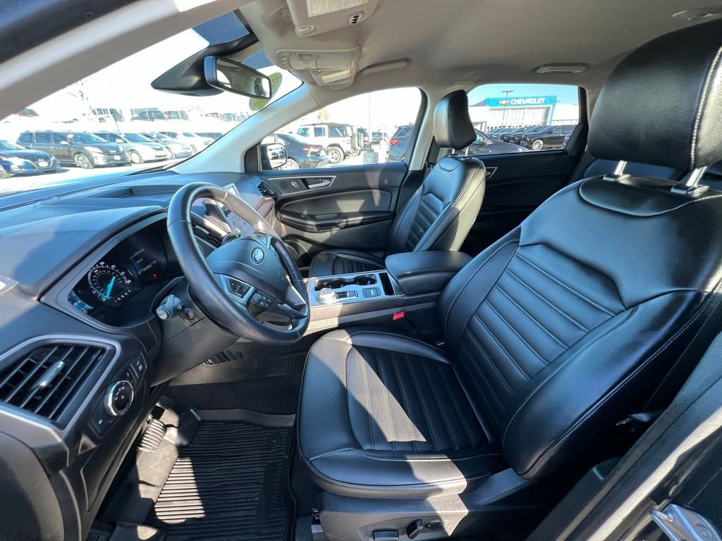 Used 2023 Ford Edge SEL w/ Convenience Package image 18