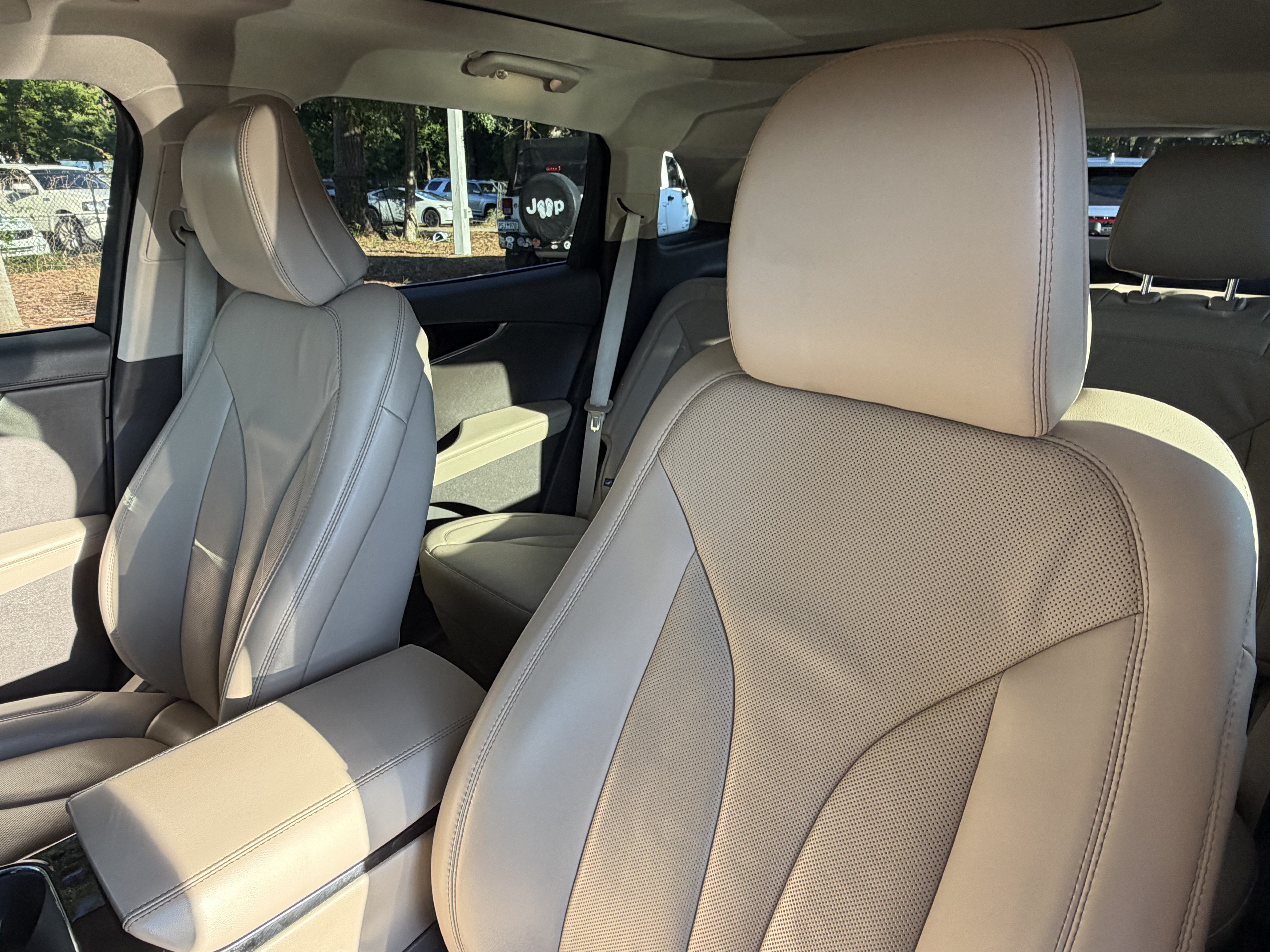 Used 2023 Lincoln Nautilus Reserve FWD image 18