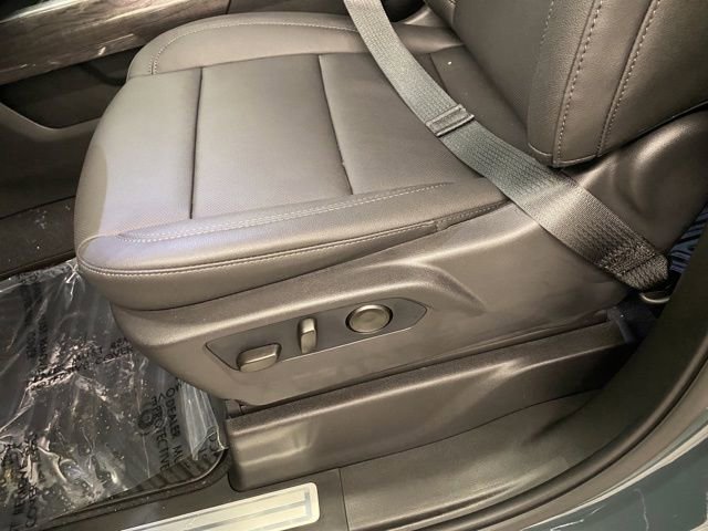 New 2026 Chevrolet Silverado 1500 LTZ w/ Technology Package image 12
