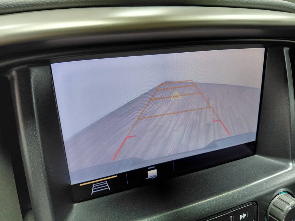 Used 2019 Chevrolet Colorado Z71 AWD/4WD image 6