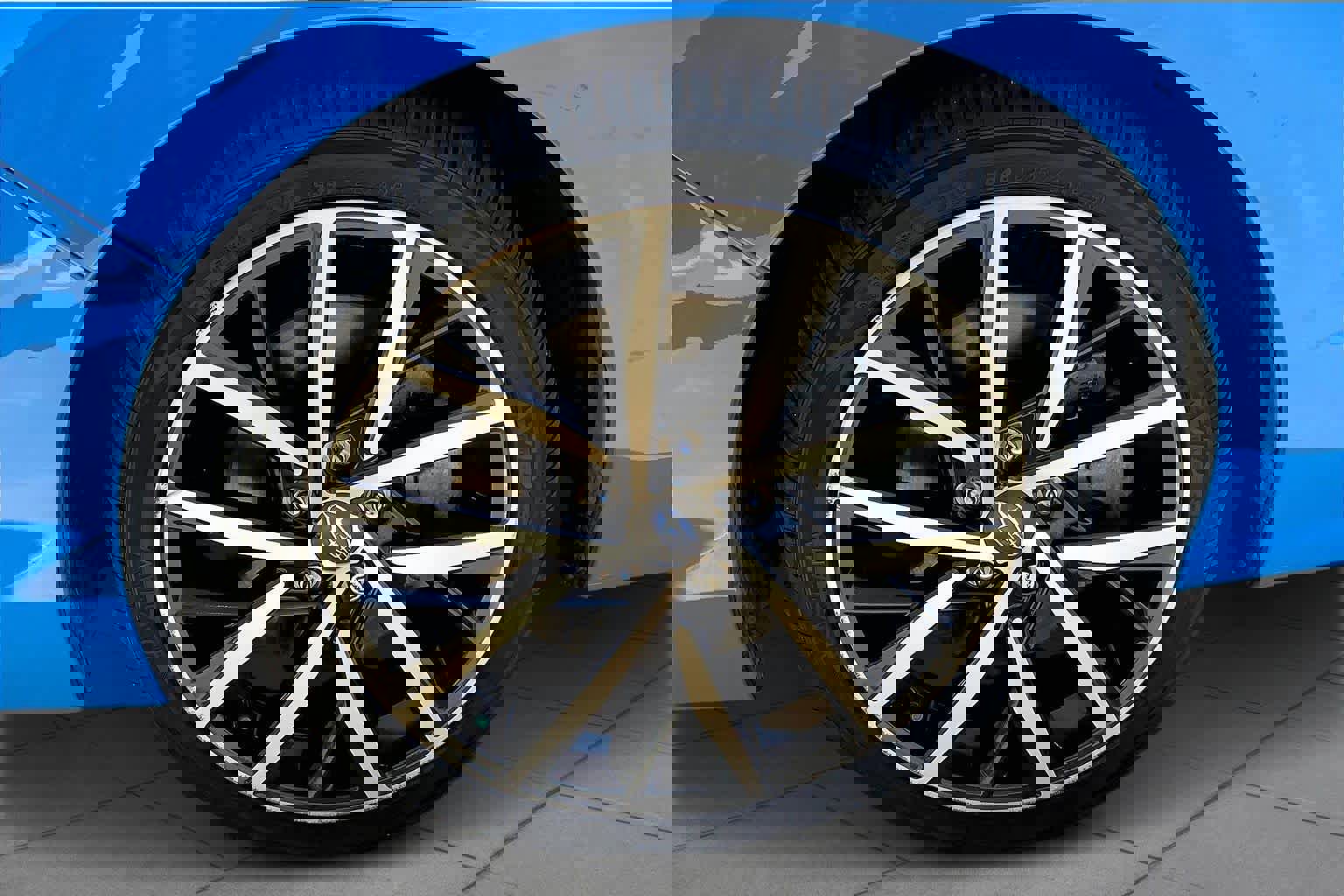 Used 2024 Subaru Impreza 2.0i Sport image 11