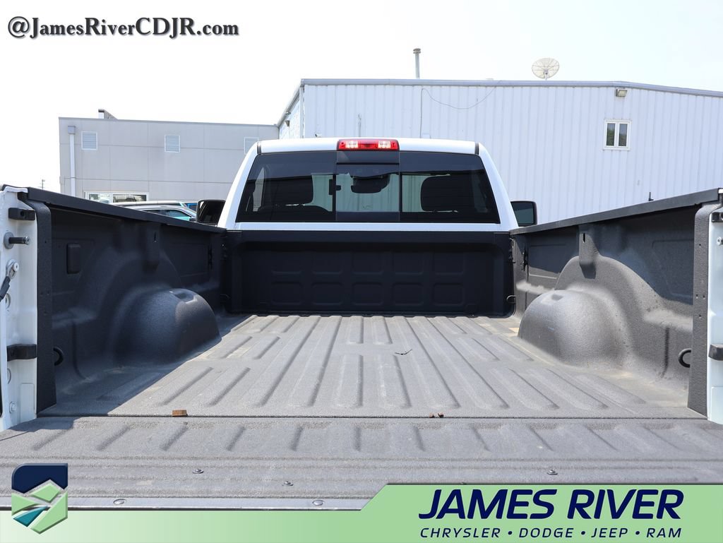 Used 2025 RAM 2500 Big Horn AWD/4WD image 10