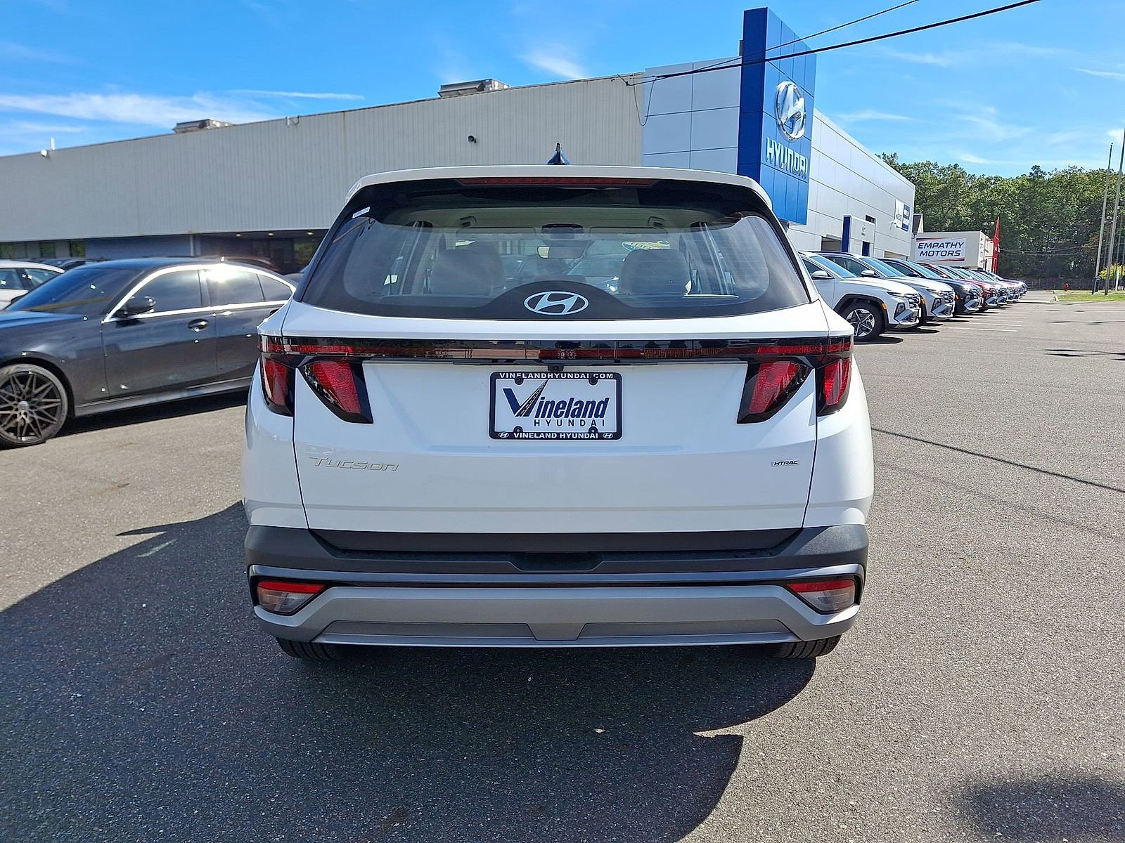 Used 2025 Hyundai Tucson SE image 28