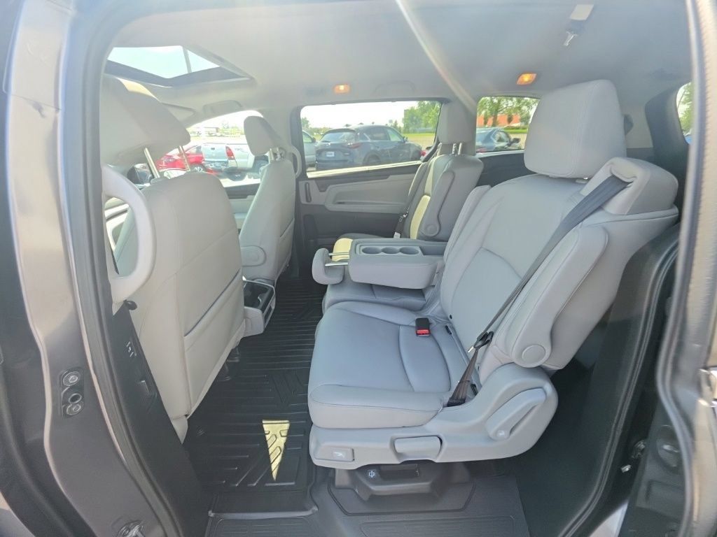 Certified 2024 Honda Odyssey EX-L image 25