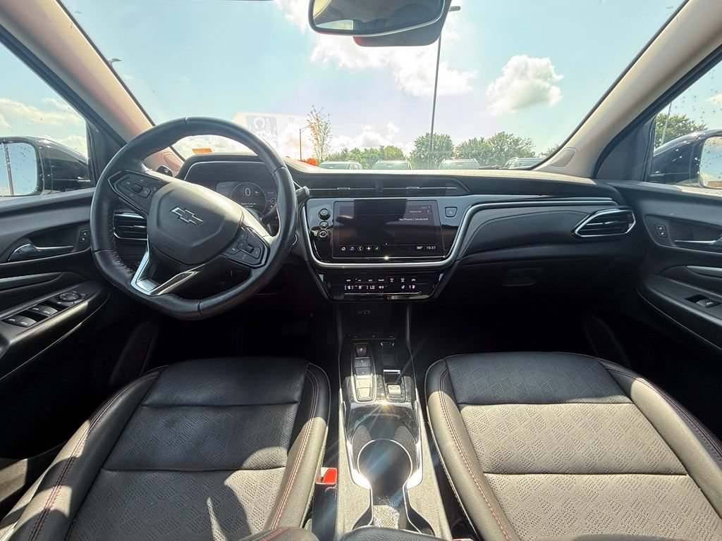 Used 2023 Chevrolet Bolt EUV LT w/ Convenience Package FWD image 27