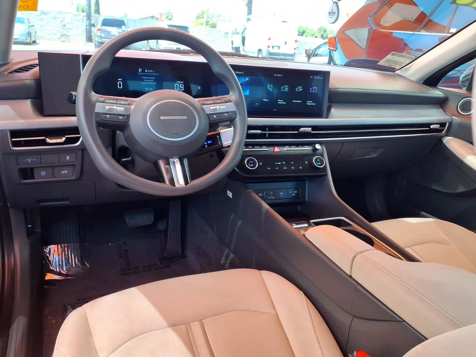 Used 2025 Hyundai Sonata SEL FWD image 9